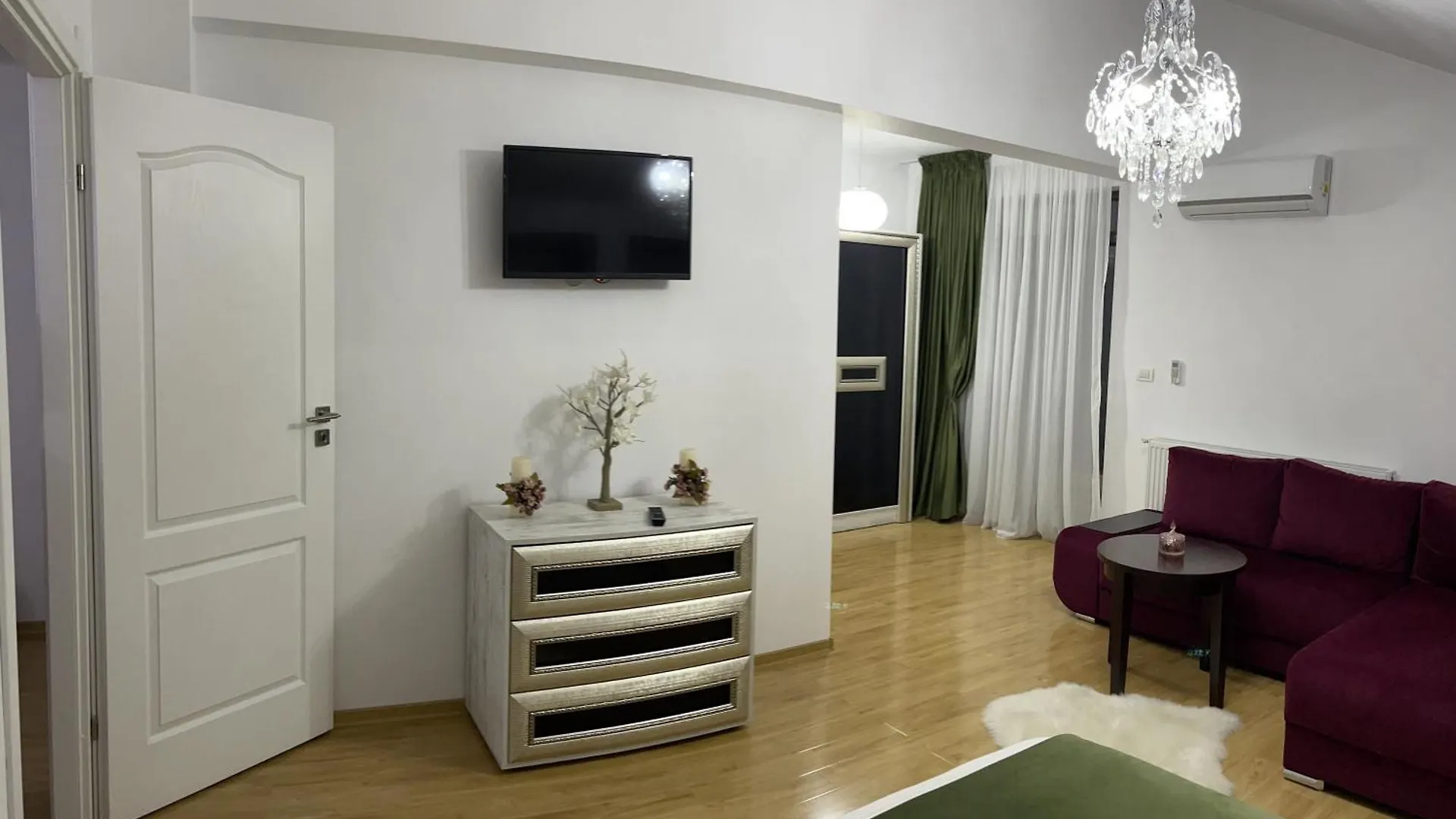 Гостевой дом Vila Zoe Bucharestairport&Therme&Parking Отопени
