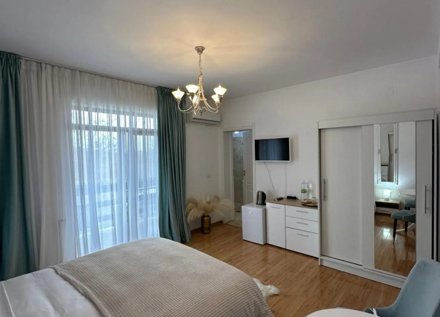 Гостевой дом Vila Zoe Bucharestairport&Therme&Parking Отопени